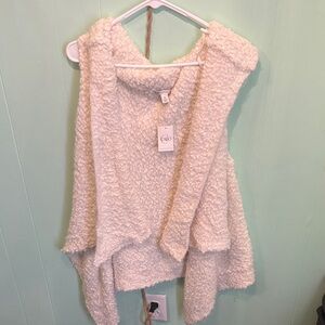 Cato Ivory Textured Women's Poncho